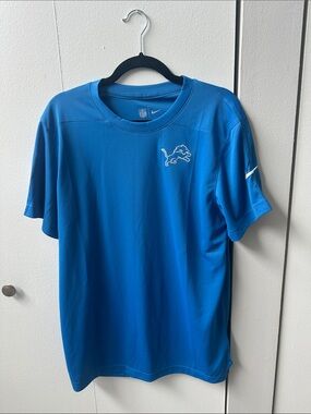 Nike Dri fit Lions Shirt